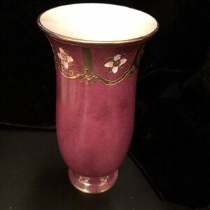 Vintage Toyo Vase with hand painted flowers and gold accents and gold trim